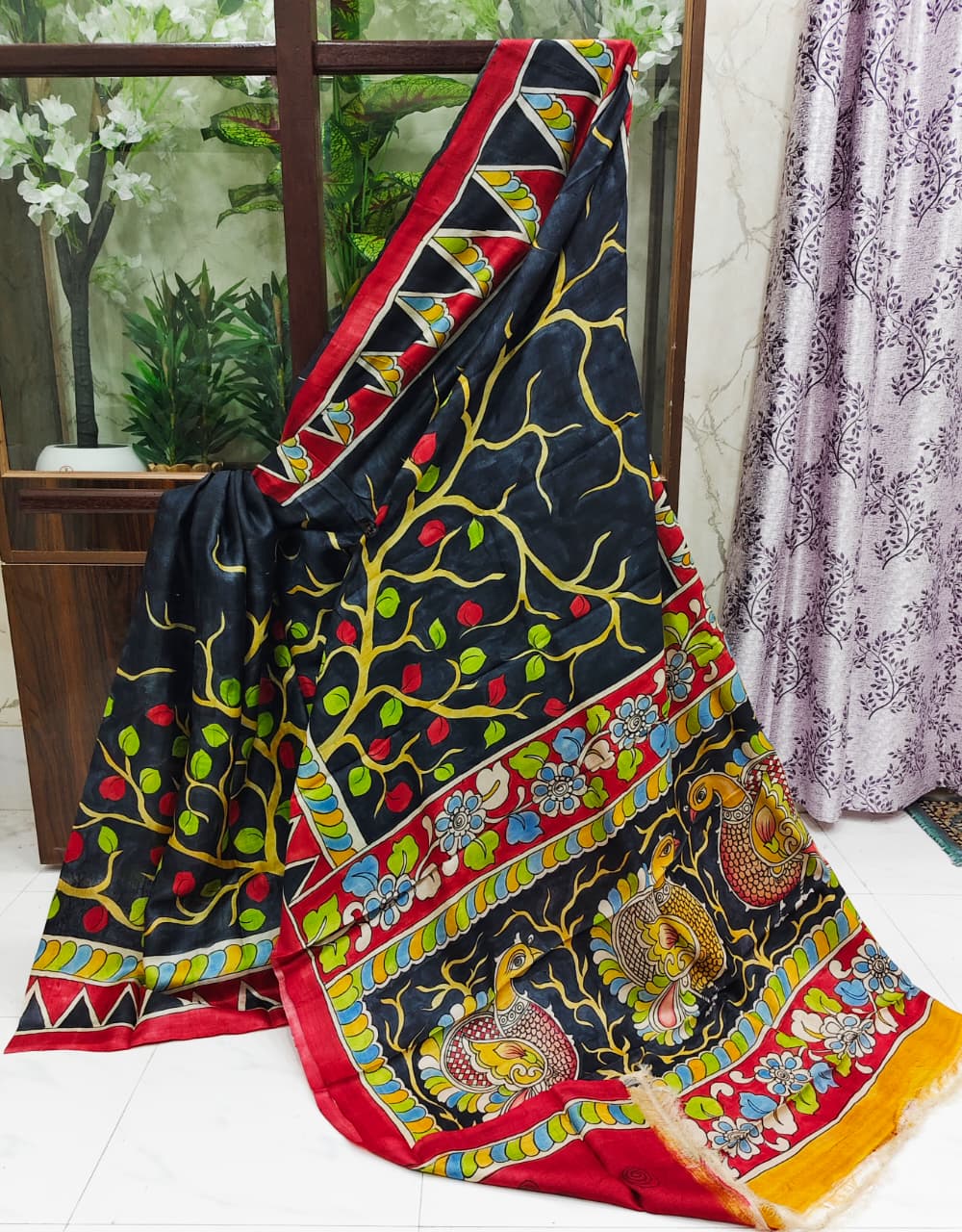 Hand-Painted Gachi by Gachi Kalamkari Pure Tussar Silk Saree – Majestic Peacock & Tree of Life Design on Black Base