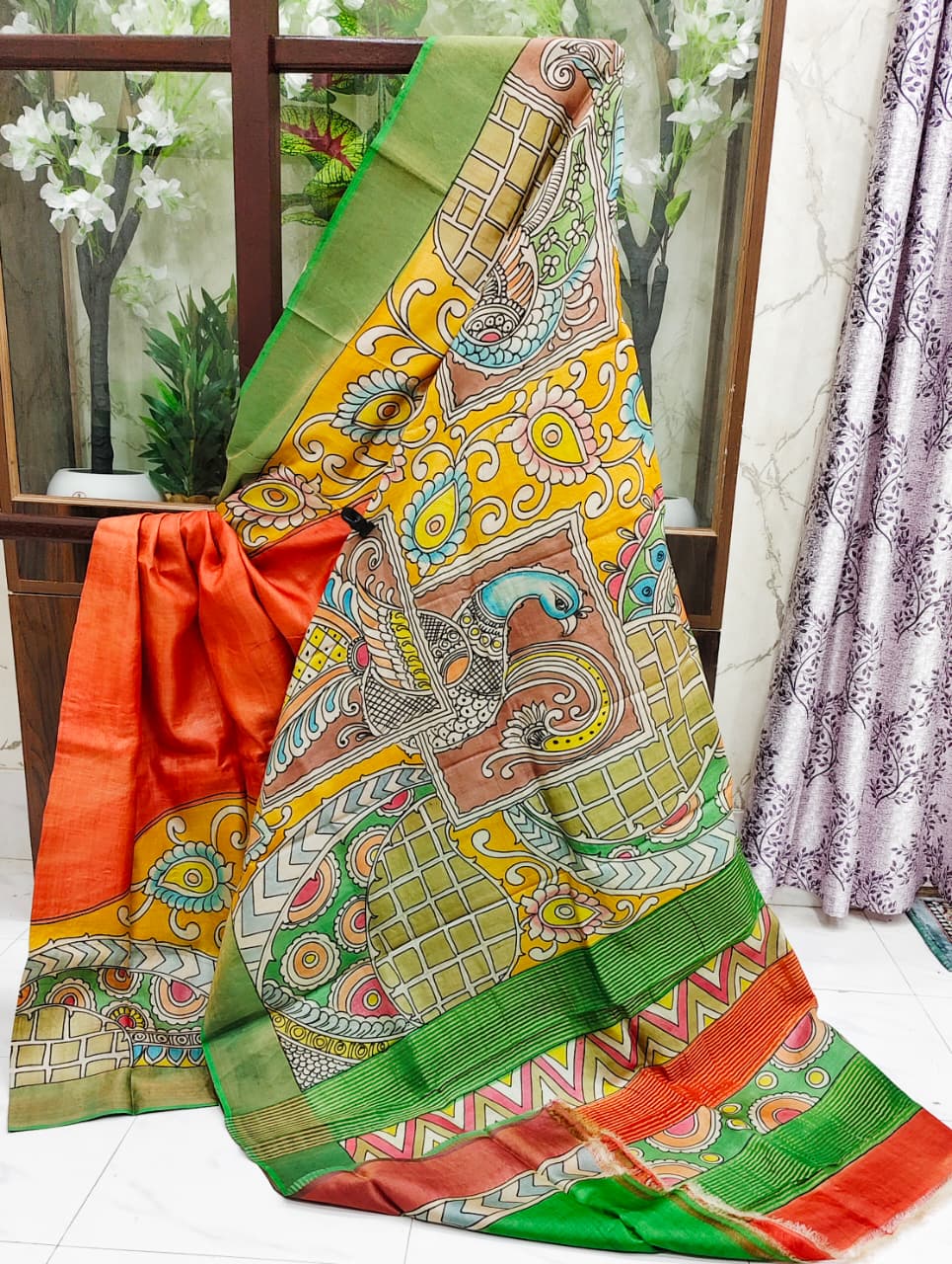 Elegant Gachi Tussar Silk Hand-Painted Kalamkari Saree