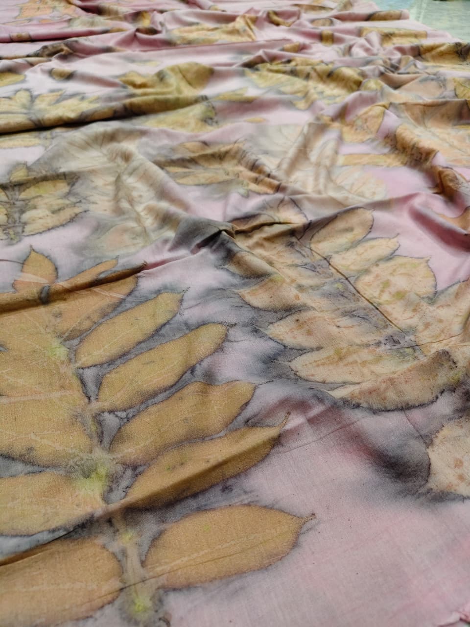Organic Cotton Handloom Eco Print Saree-Pink