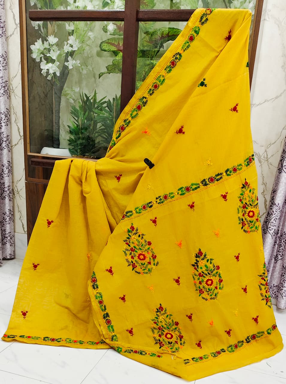 Charming Yellow Chanderi Hand-Embroidered Parsi Stitch Saree – A Timeless Masterpiece